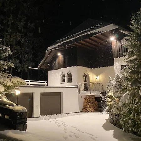 Holiday home Schwarzwald-villa Mit Indoor-pool