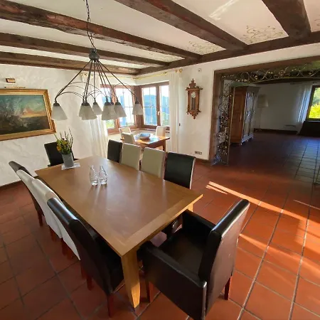 Schwarzwald-villa Mit Indoor-pool 펜션