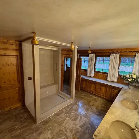 Schwarzwald-villa Mit Indoor-pool Vakantiehuis